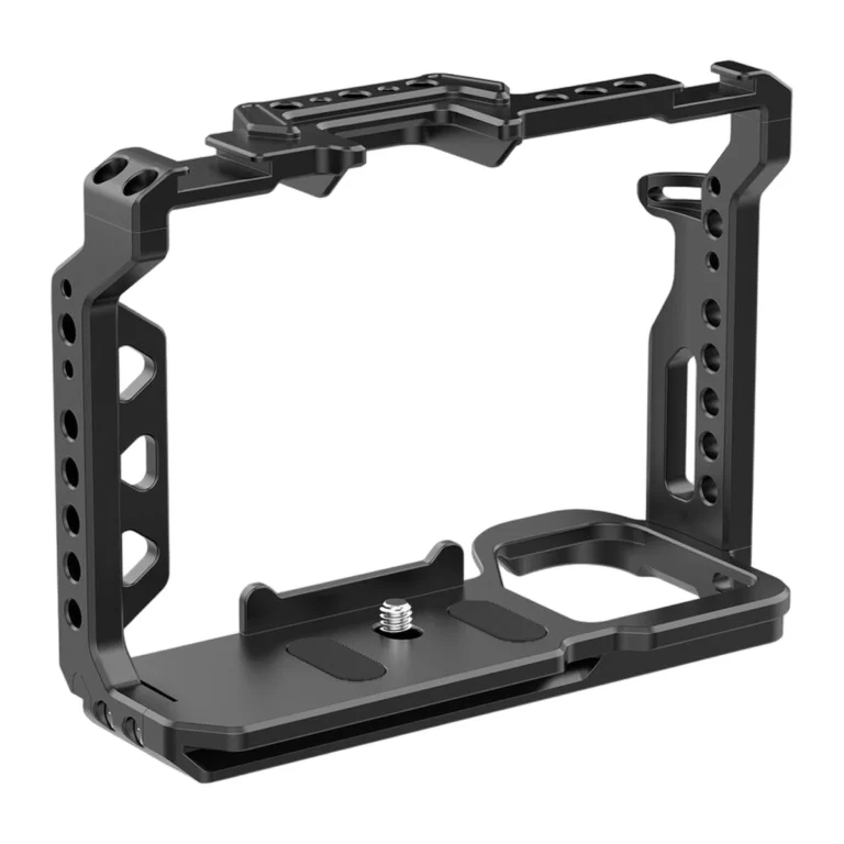 ulanzi-uurig-c-a73-camera-cage-for-sony-a7-iii-a7r-iii_1_wh